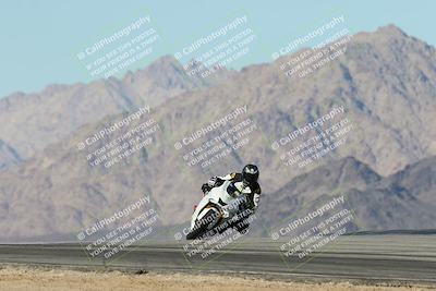 media/Dec-04-2025-Racers Edge (Thu) [[5ebc9f124d]]/3-B Group/6-Session 4 (Turn 9)/